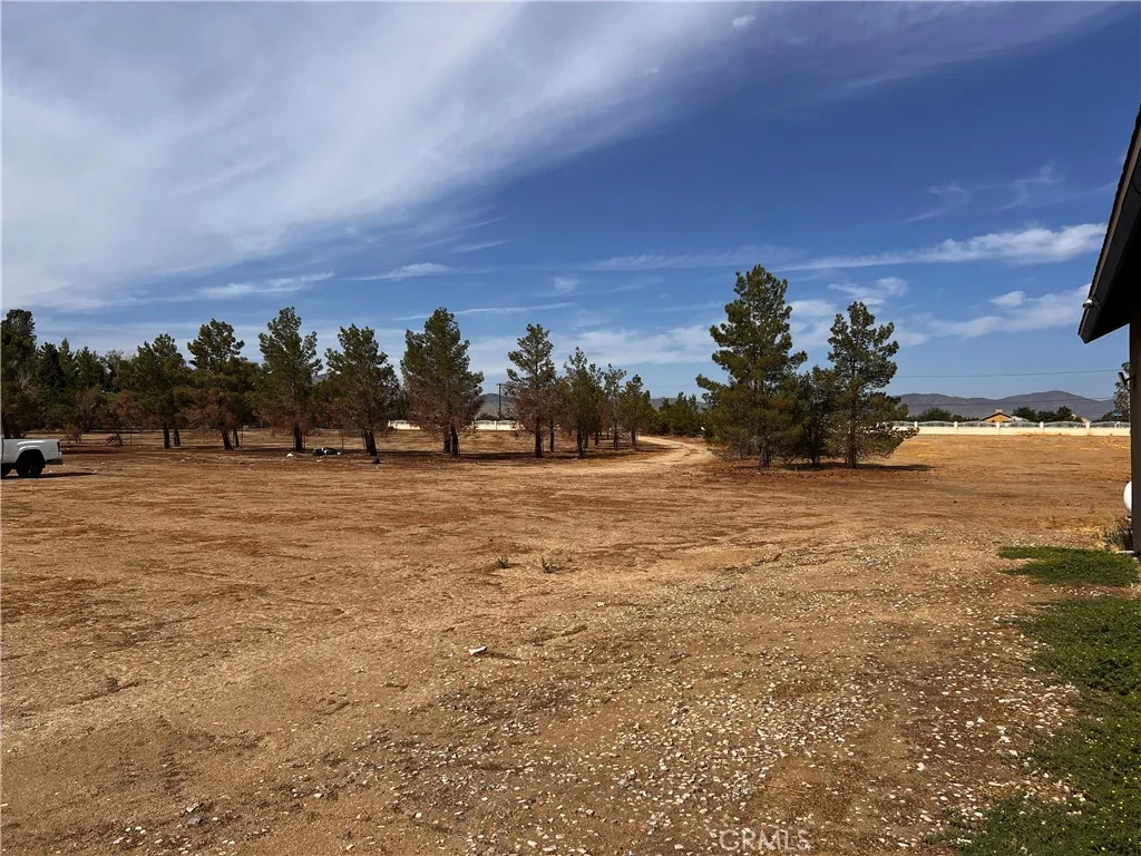 36646 92nd Street E, Littlerock, California 93543 home-pic-25