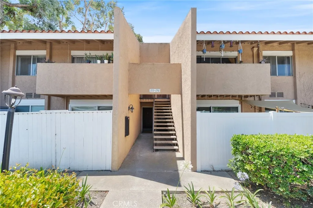 1101 W Macarthur Boulevard 195, Santa Ana, California 92707 home-pic-0