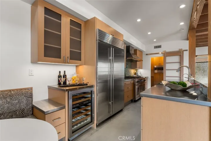 1074 Flamingo Road, Laguna Beach, California 92651