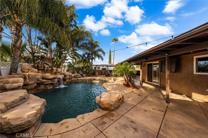 1644 Taylor Avenue, Corona, California 92882