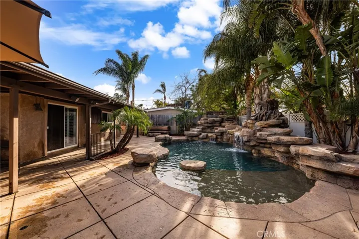 1644 Taylor Avenue, Corona, California 92882