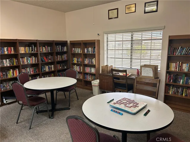 833 Grove Avenue, San Jacinto, California 92583