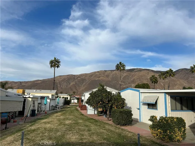 833 Grove Avenue, San Jacinto, California 92583
