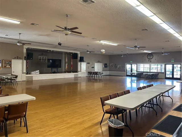 833 Grove Avenue, San Jacinto, California 92583