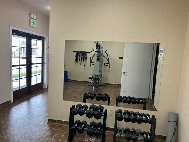 833 Grove Avenue, San Jacinto, California 92583
