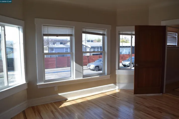 466 4th St, Richmond, California 94801