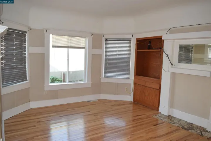 466 4th St, Richmond, California 94801