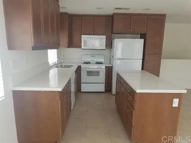 1430 Trouville Lane 6, Chula Vista, California 91913