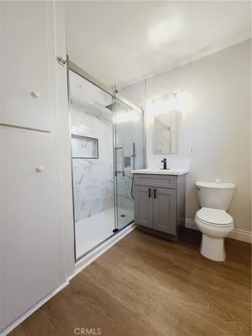 1100 W Porter Avenue 6, Fullerton, California 92833