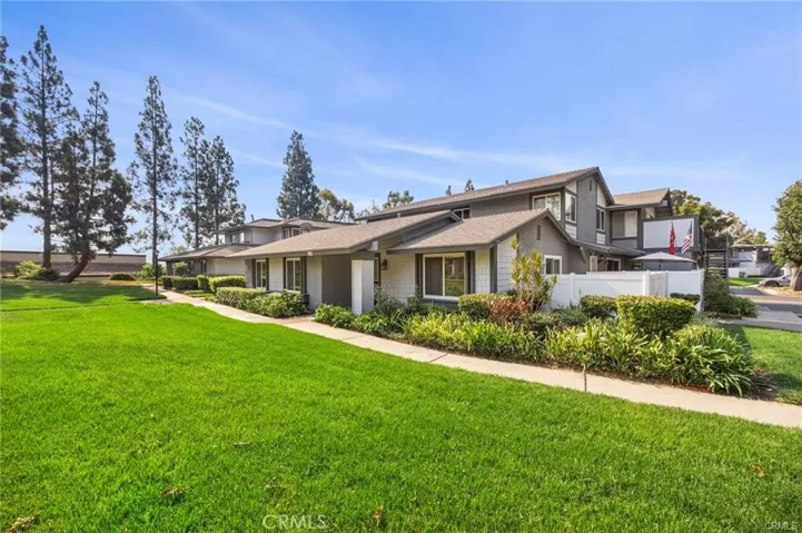 6548 Shady Gate Lane 29, Yorba Linda, California 92886