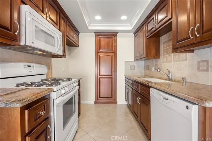 6548 Shady Gate Lane 29, Yorba Linda, California 92886