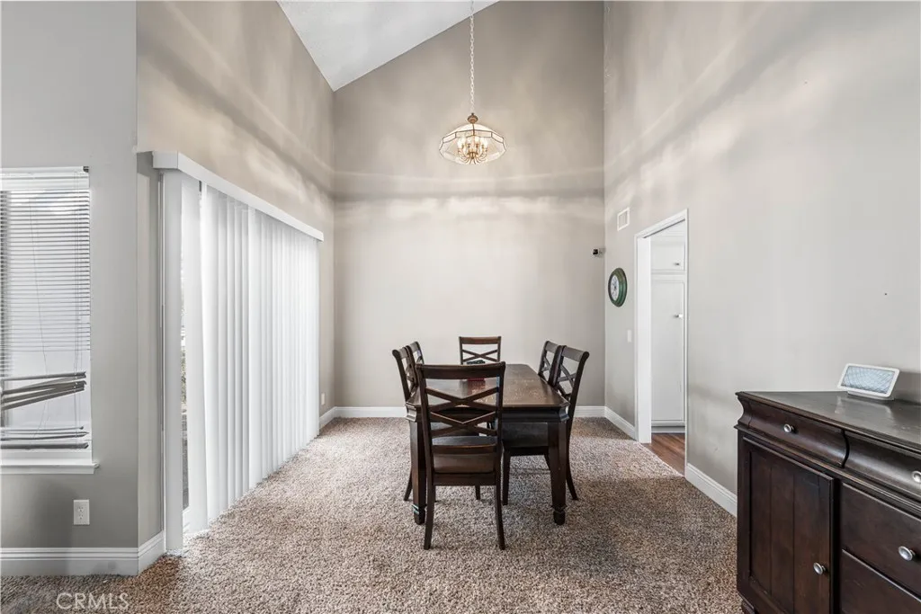 44028 Halcom Avenue, Lancaster, California 93536 home-pic-6