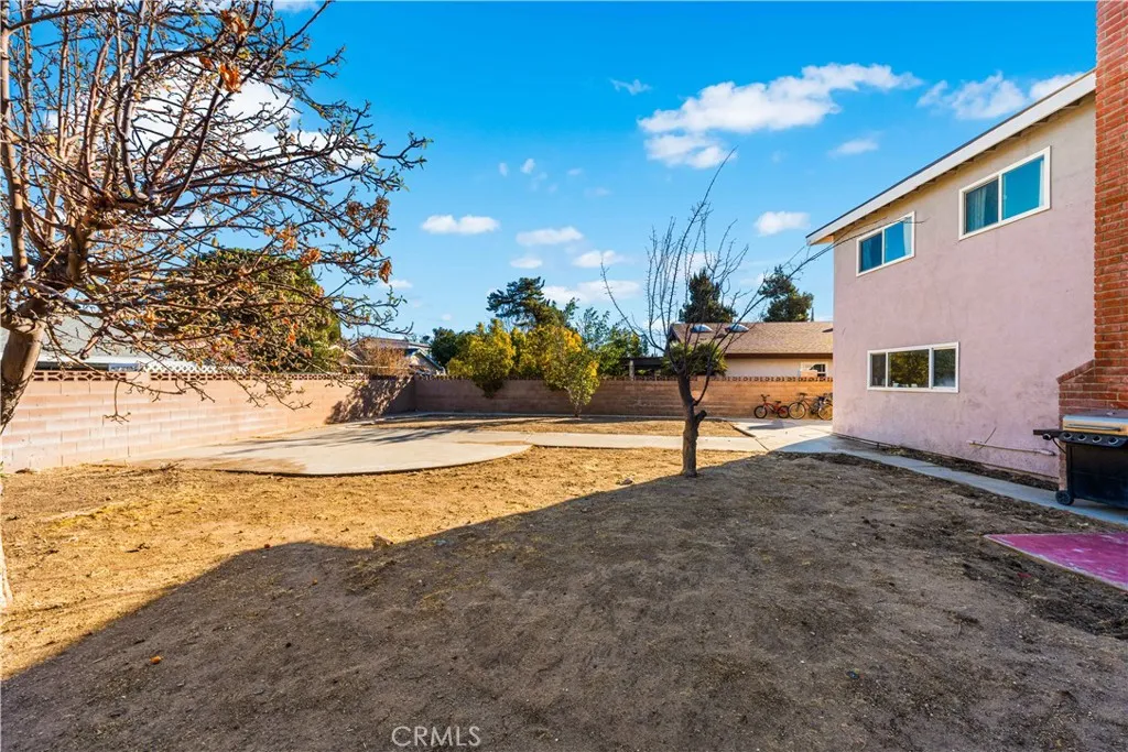 44028 Halcom Avenue, Lancaster, California 93536 home-pic-26