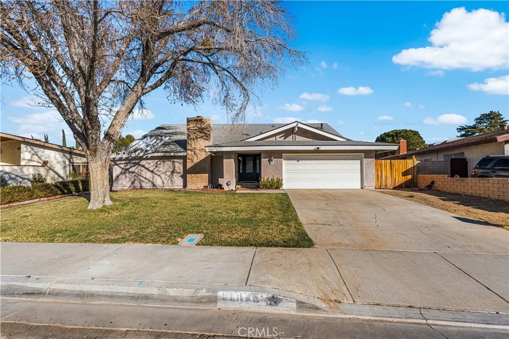 44028 Halcom Avenue, Lancaster, California 93536 home-pic-30