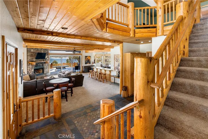 472 Windsong Place, Big Bear Lake, California 92315