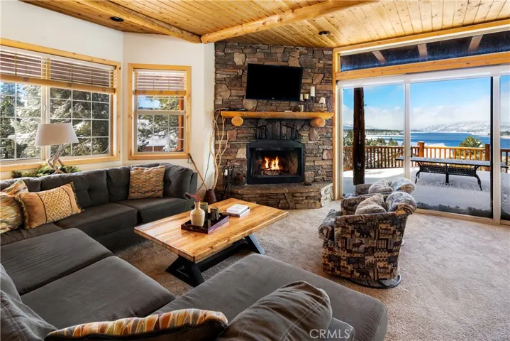 472 Windsong Place, Big Bear Lake, California 92315
