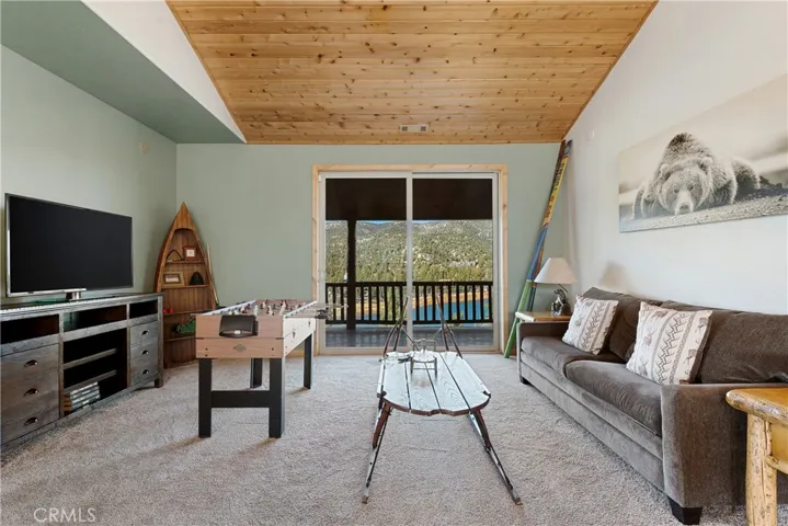 472 Windsong Place, Big Bear Lake, California 92315