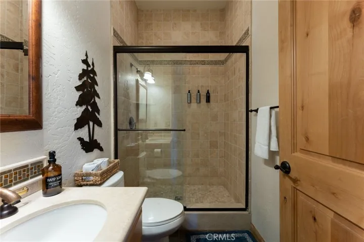 472 Windsong Place, Big Bear Lake, California 92315