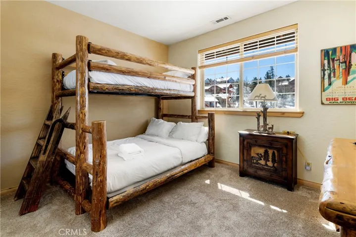 472 Windsong Place, Big Bear Lake, California 92315