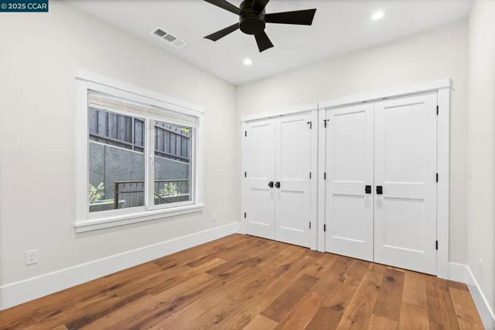 100 Moraga Way, Orinda, California 94563-1234