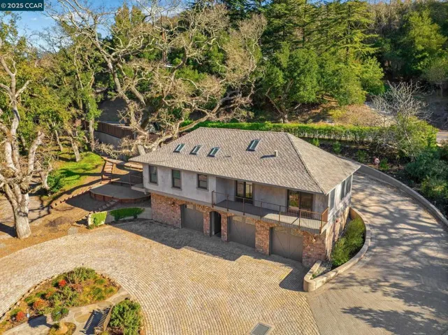 100 Moraga Way, Orinda, California 94563-1234