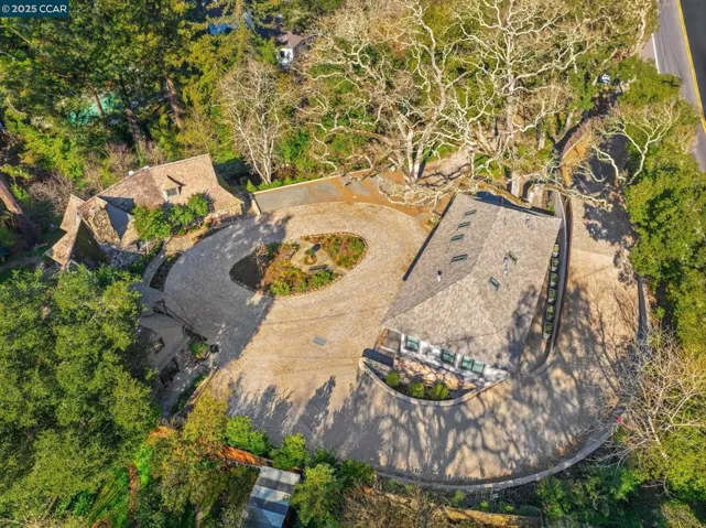 100 Moraga Way, Orinda, California 94563-1234