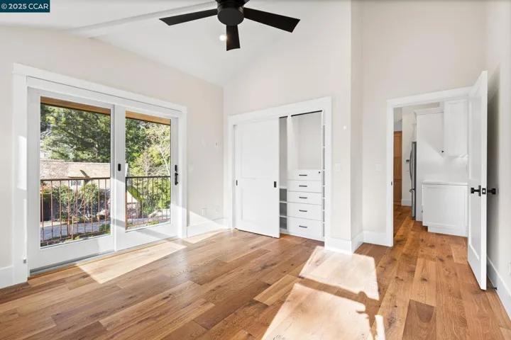 100 Moraga Way, Orinda, California 94563-1234