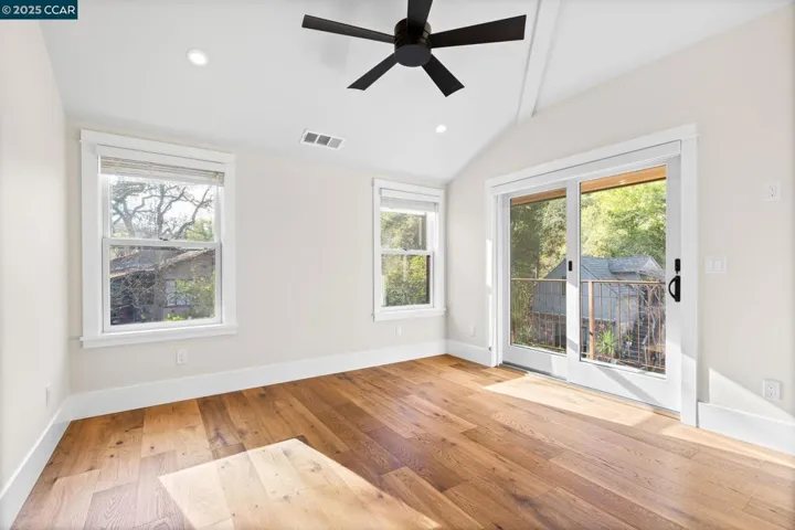 100 Moraga Way, Orinda, California 94563-1234