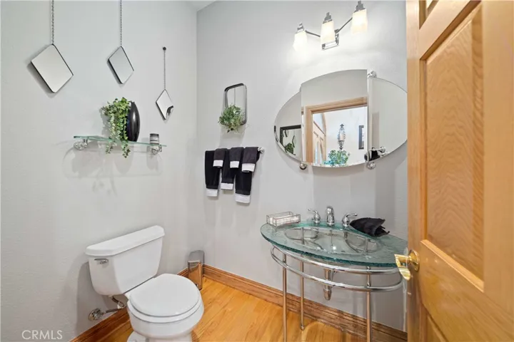 Powder Room off Foyer
