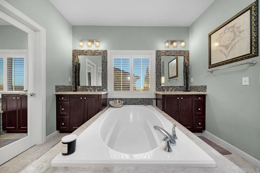 1116 Bellingham Drive, Oceanside, California 92057 home-pic-39