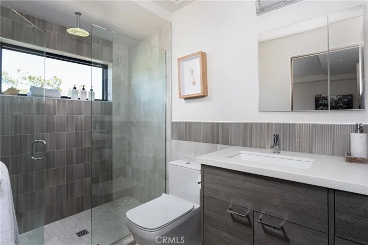 358 Dahlia Place, Corona Del Mar, California 92625