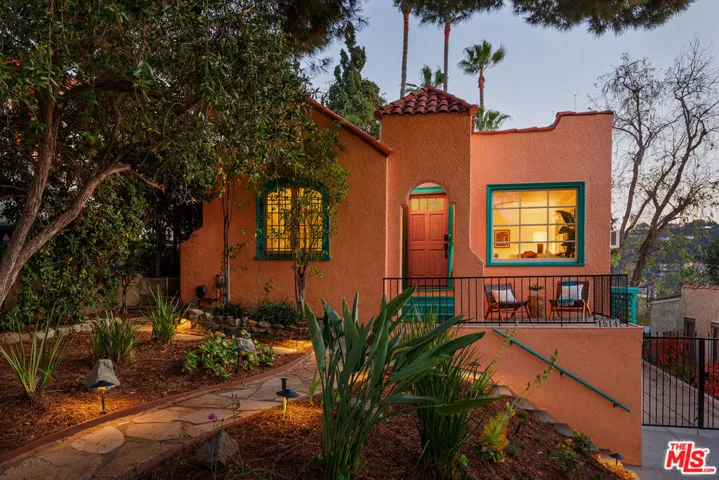1514 Linda Rosa Avenue, Los Angeles, California 90041