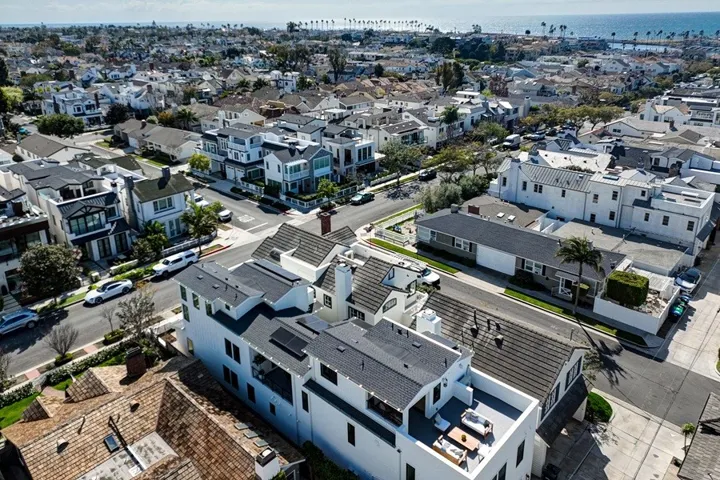 603 Acacia Ave Unit #b Avenue, Corona Del Mar, California 92625