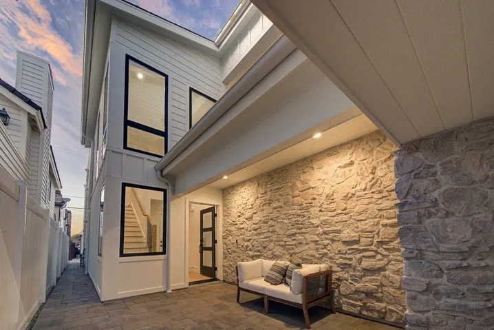 603 Acacia Ave Unit #b Avenue, Corona Del Mar, California 92625