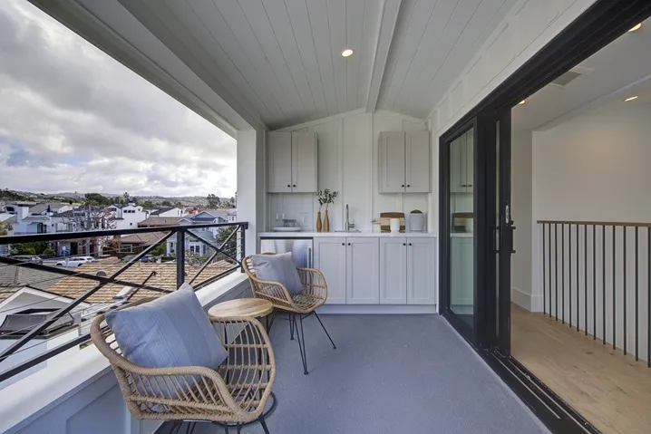 603 Acacia Ave Unit #b Avenue, Corona Del Mar, California 92625