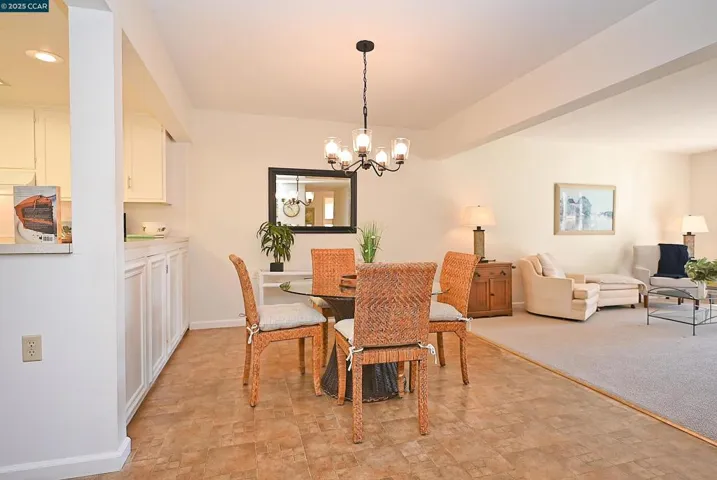 2001 Oakmont Way 8, Walnut Creek, California 94595