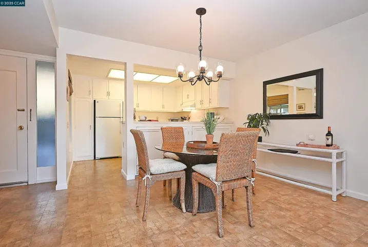 2001 Oakmont Way 8, Walnut Creek, California 94595