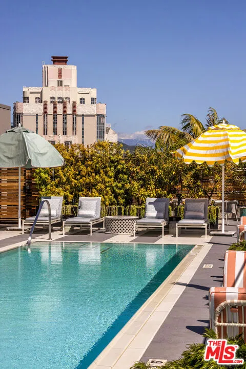 8420 W Sunset Boulevard 107, West Hollywood, California 90069 home-pic-22