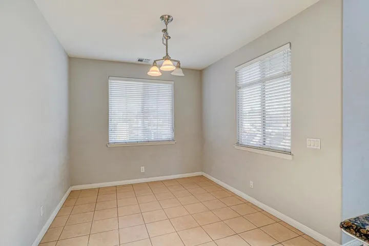 1575 S Escondido Blvd, Escondido, California 92025