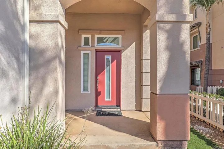1575 S Escondido Blvd, Escondido, California 92025