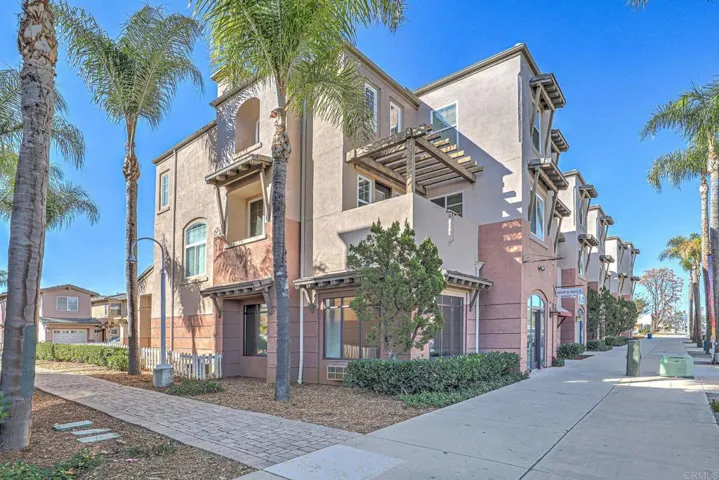 1575 S Escondido Blvd, Escondido, California 92025