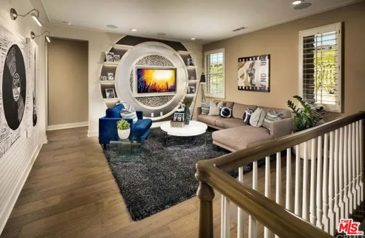 19108 Lauren Lane, Santa Clarita, California 91350