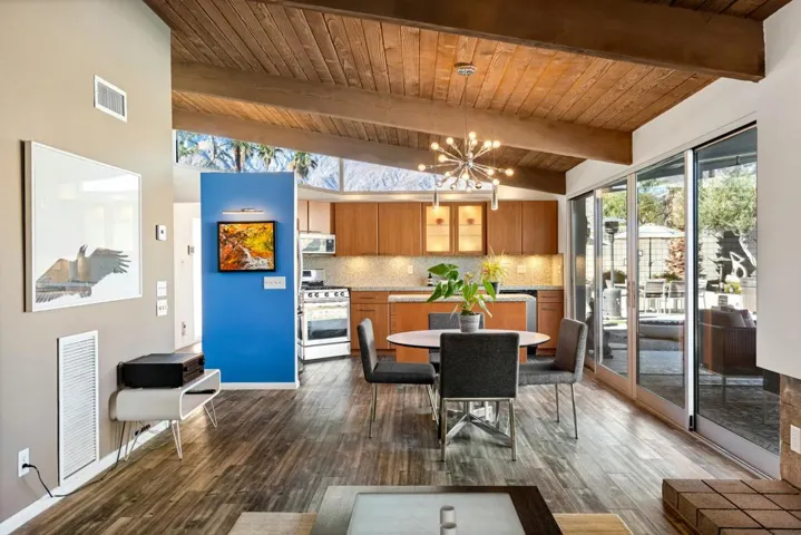 Oversize sliding doors