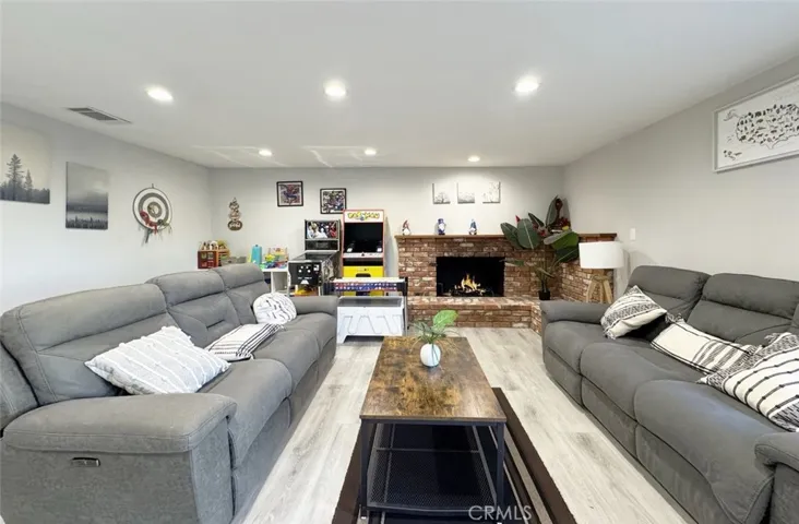 2002 S Margie Lane, Anaheim, California 92802
