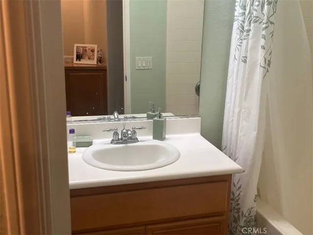 1800 E Lakeshore Drive 1707, Lake Elsinore, California 92530