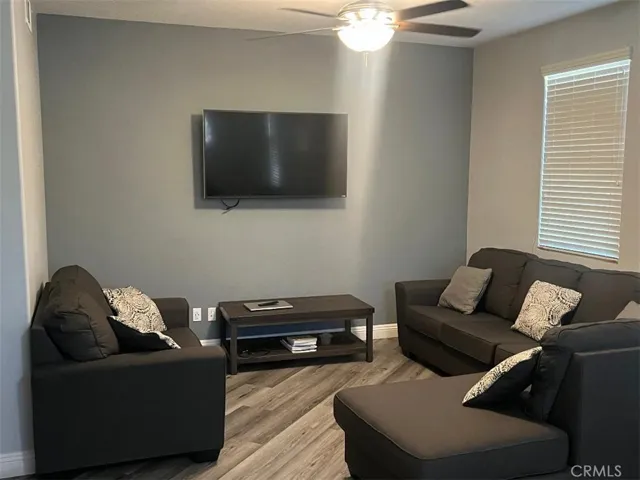 1800 E Lakeshore Drive 1707, Lake Elsinore, California 92530