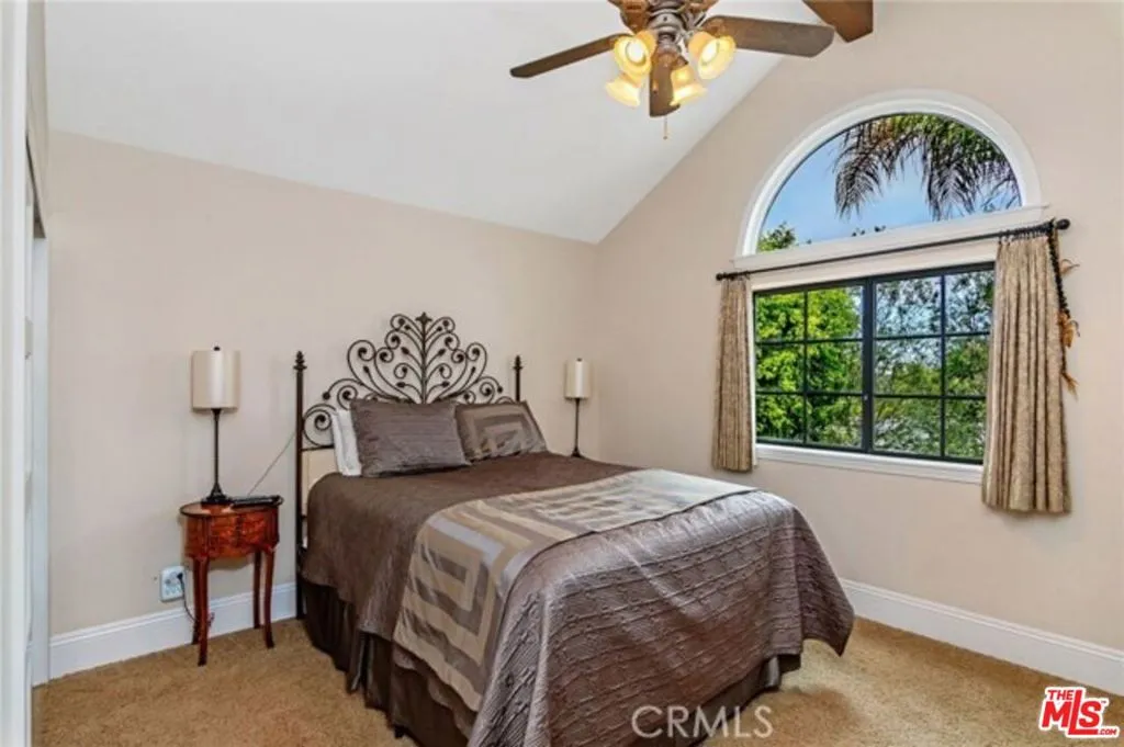 28 Westport, Manhattan Beach, California 90266 home-pic-15