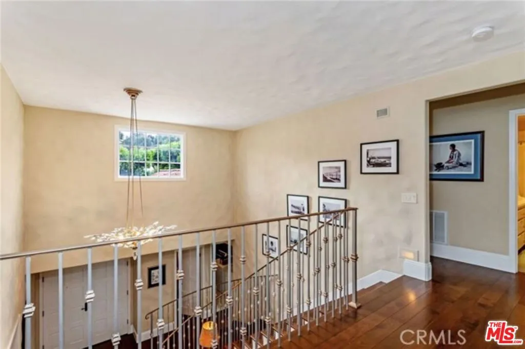 28 Westport, Manhattan Beach, California 90266 home-pic-14