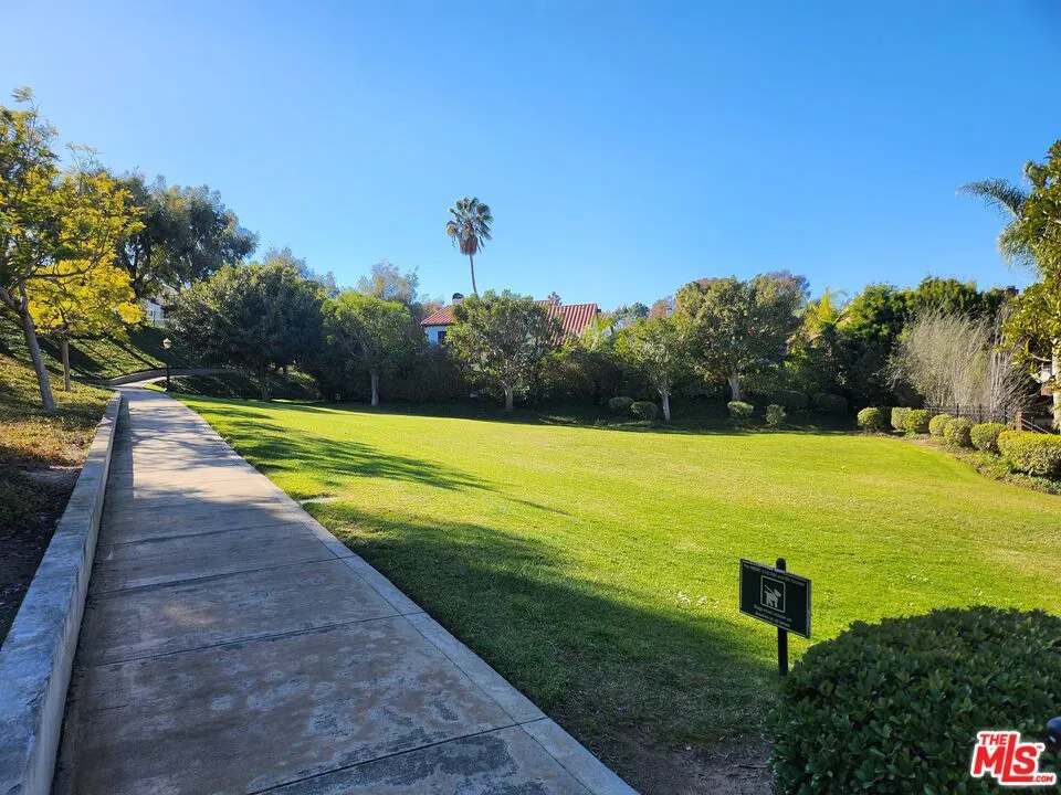 28 Westport, Manhattan Beach, California 90266 home-pic-31