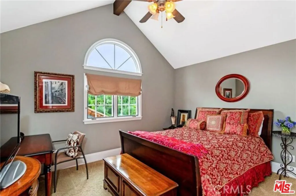28 Westport, Manhattan Beach, California 90266 home-pic-17